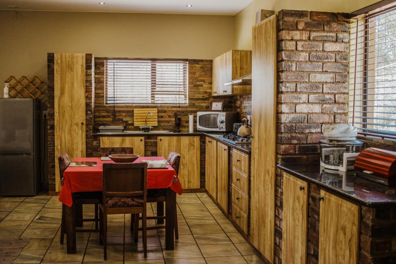 Cottage Lenise Phalaborwa Buitenkant foto