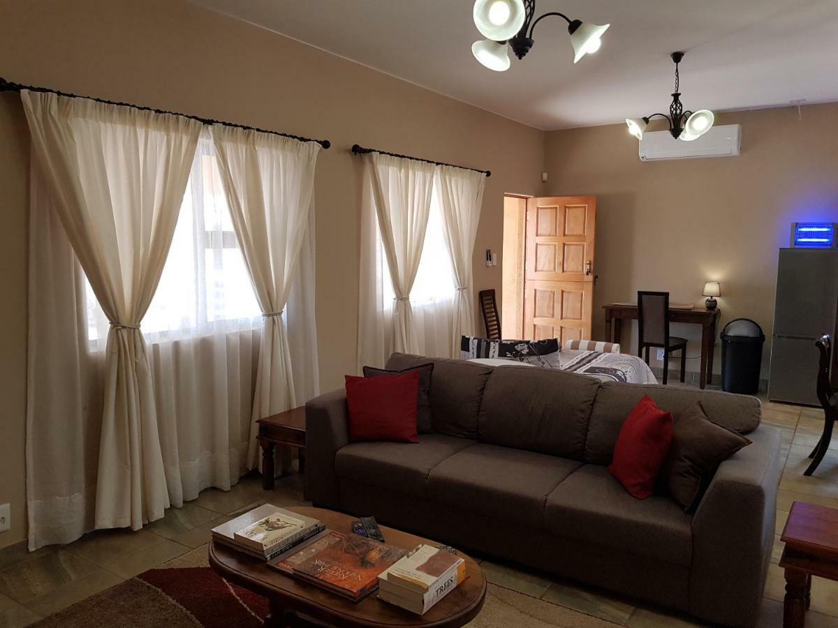 Cottage Lenise Phalaborwa Buitenkant foto